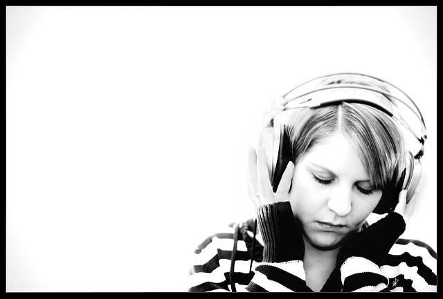 girl listening to audiobooks